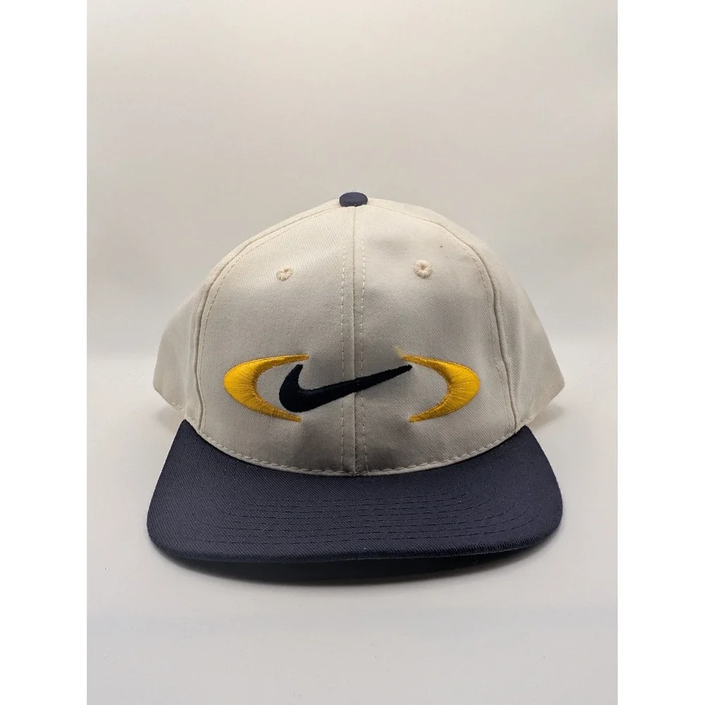 Nike Snapback Hat Mens OSFM Cream Blue Good Vintage 90s Made in USA Swoosh Cap